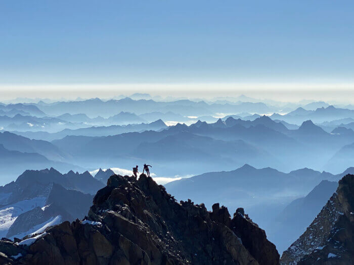 Hochalpiner Marathon der Superlative: 4200 Höhenmeter und 42 Kilometer für sieben Gipfel. Foto: Christian Schranz